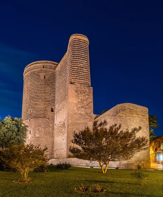 Torre de la Doncella de Baku