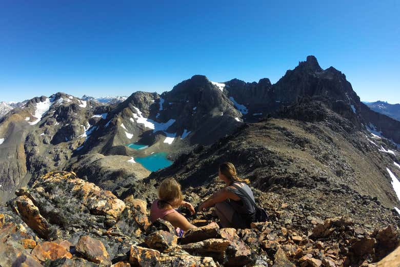 Trekking por la montaña de los Cóndores