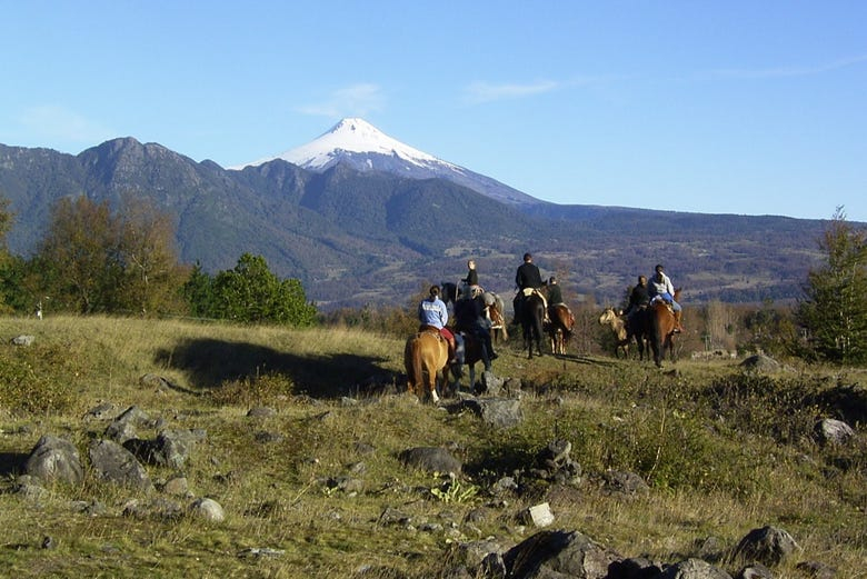 Tour de 2 días a caballo por la Reserva Nacional de Villarrica