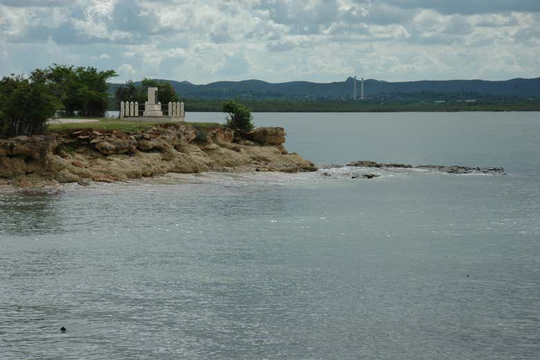 Excursión al Monumento Nacional Bariay