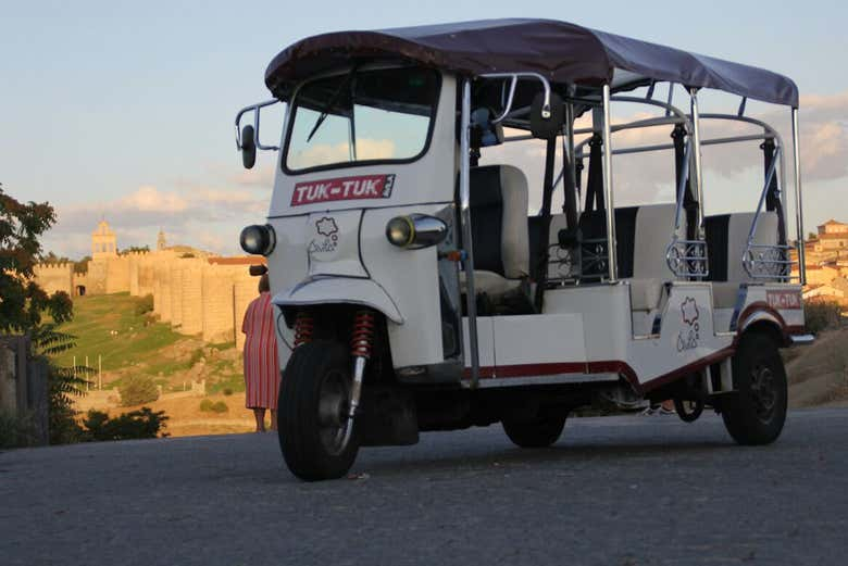 Tour en tuk tuk por Ávila