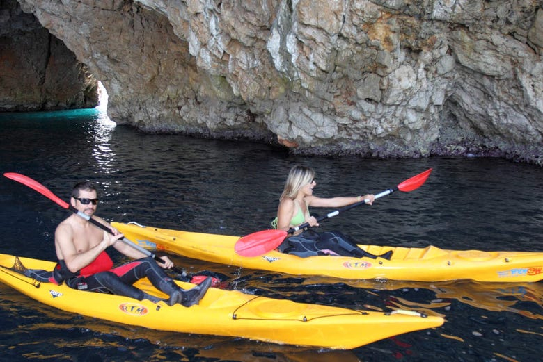 Tour en kayak por las islas Medas
