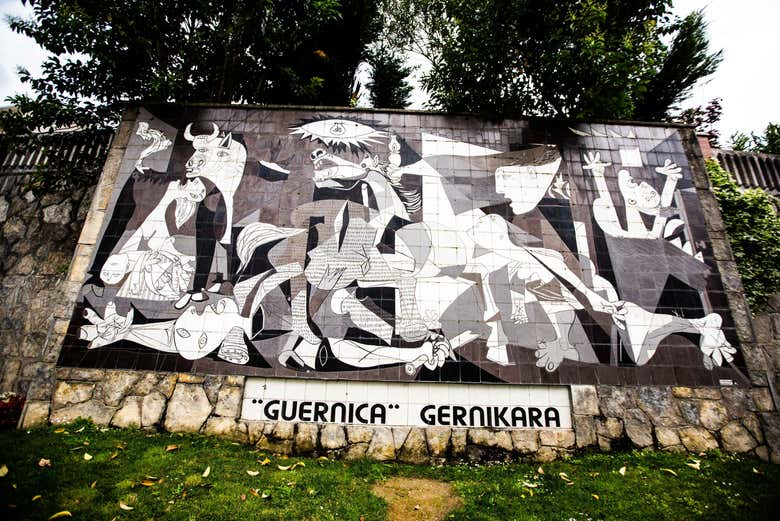 Tour del Guernica de Picasso