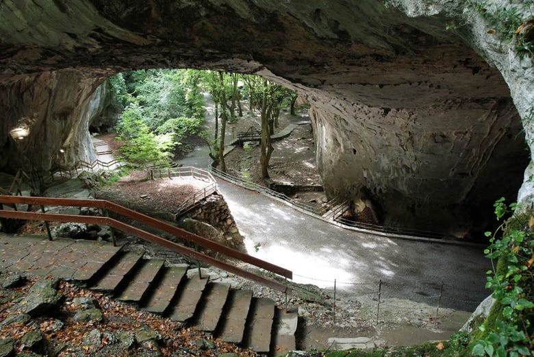 Excursión al Valle del Baztán