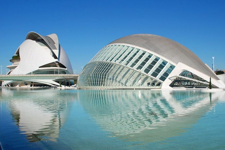 Excursión a Valencia + Oceanogràfic y Hemisfèric 