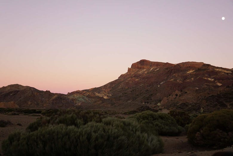 Senderismo nocturno por las Cañadas del Teide
