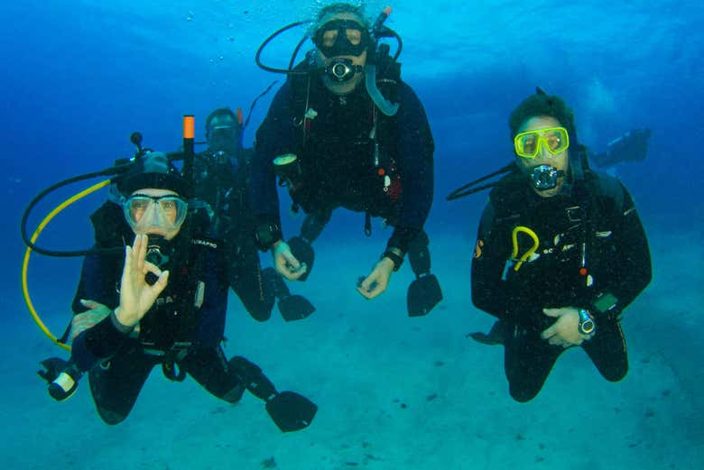 Buceo en la playa de la Mar Menuda