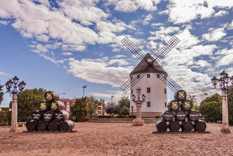 Visita guiada por Valdepeñas + Museo del Vino