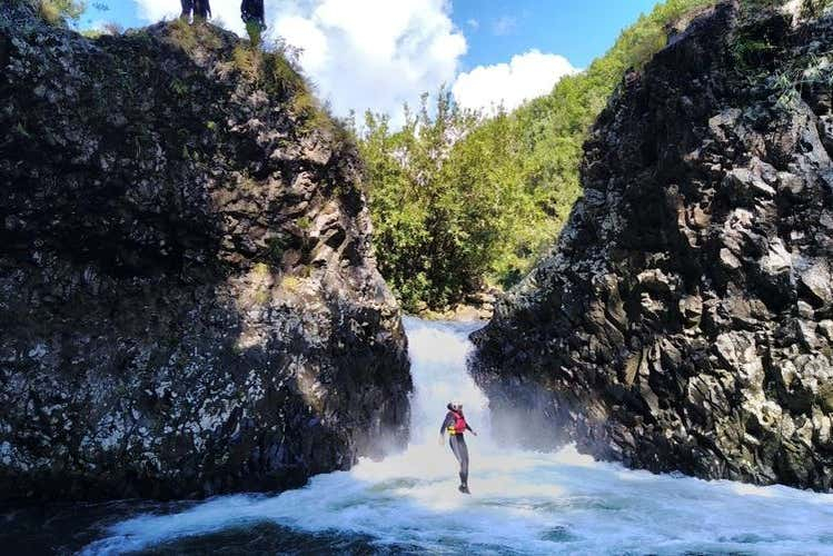 Senderismo acuático por la Rivière des Roches