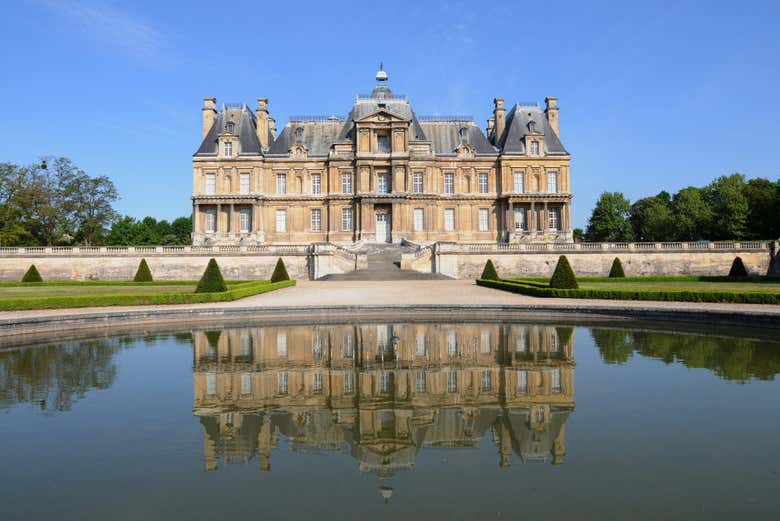 Entrada al palacio de Maisons-Laffitte