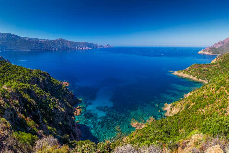 Excursión en barco a Scandola y Girolata