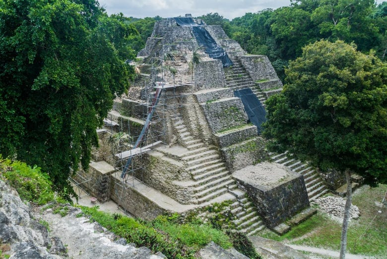 Excursión a Yaxhá