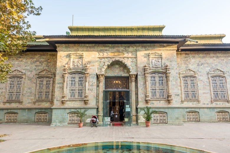 Tour por los palacios Sadabad y Niavaran