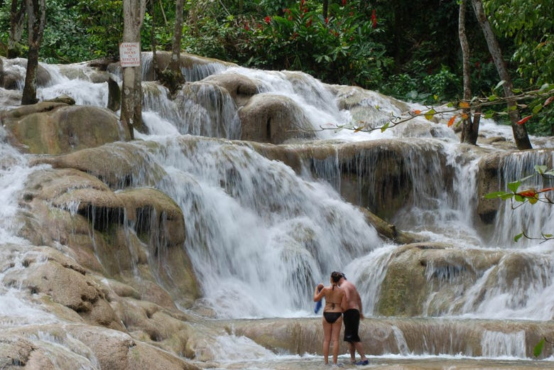 Excursión a las cascadas del río Dunn