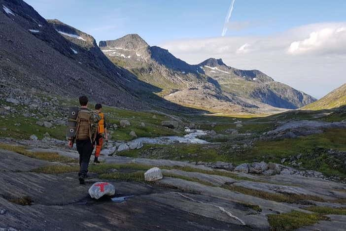 Trekking por el valle Åselidalen