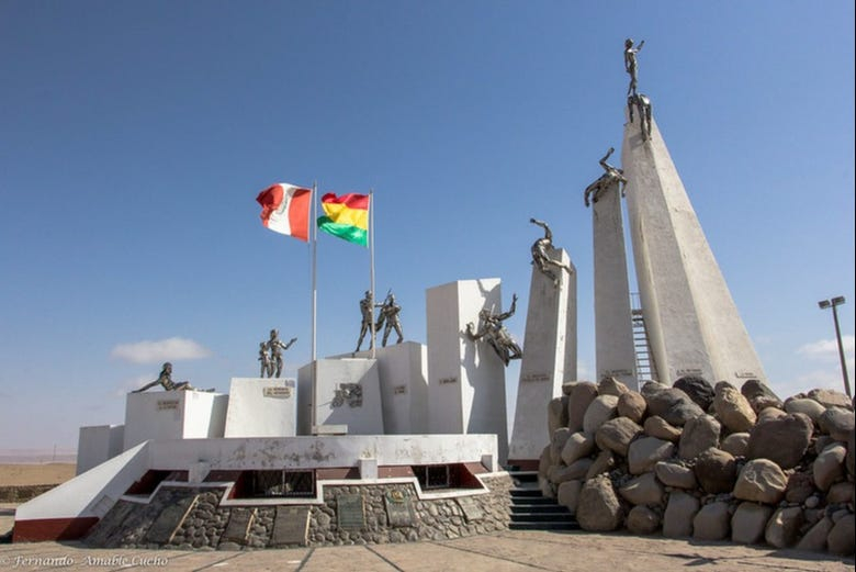 Tour por Tacna y Campo de la Alianza 