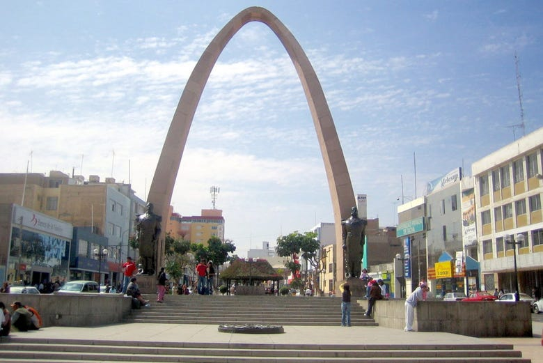 Tour panorámico por Tacna