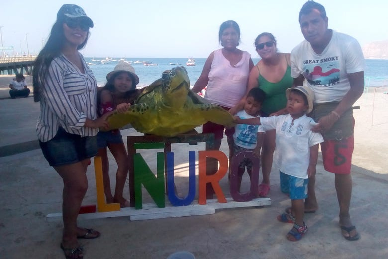 Nado con tortugas en El Ñuro + Playa de Máncora