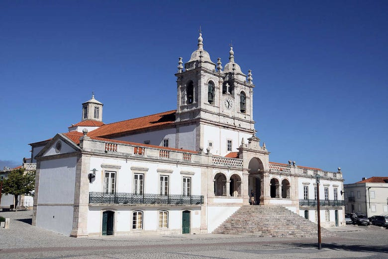 Excursión a Batalha, Nazaré, Alcobaça y Óbidos