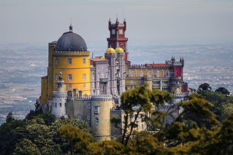 Excursión a Sintra y Cascais + Palacio de Pena