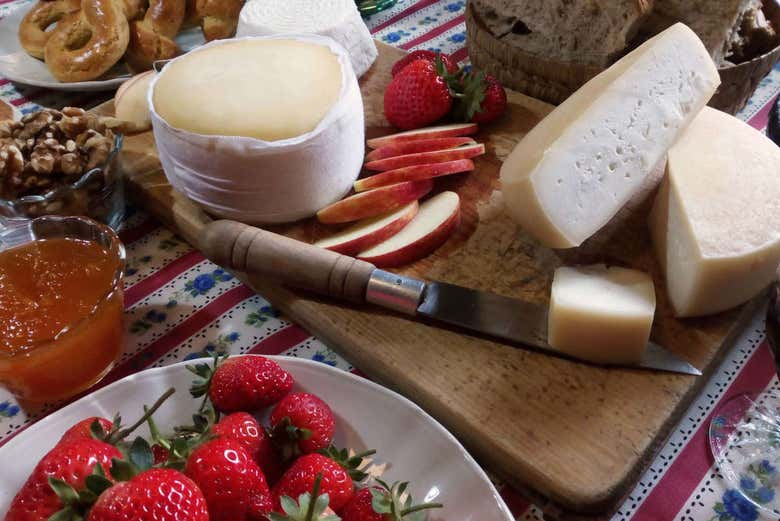 Degustación de quesos en Sierra de la Estrella