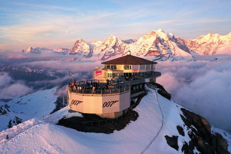 Teleférico de Schilthorn + Bond World, Piz Gloria y Thrill Walk Birg