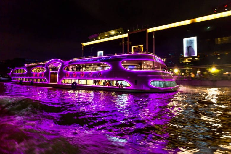 Crucero de lujo por el río Chao Phraya