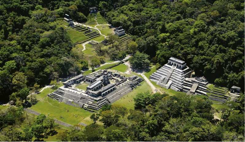 Desde Palenque: Ruinas y cascadas de Misol-ha y Agua Azul
