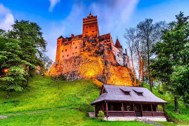 Bucarest: Excursión de un día al Castillo de Drácula, el Castillo de Peles y Brasov