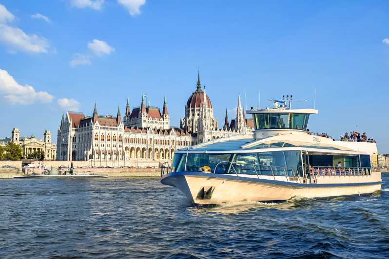 Budapest: Crucero turístico diurno en barco