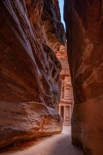 Desde Ammán : tour de día completo a ( Madaba - Nebo - Petra )