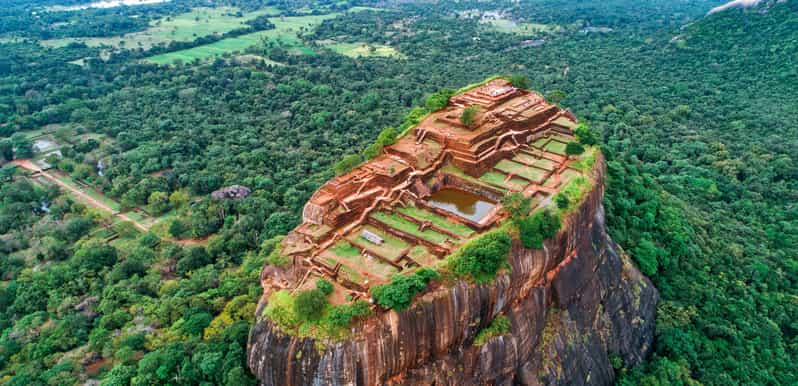 De Kandy a Sigiriya - En Tuk Tuk - Sigiriya