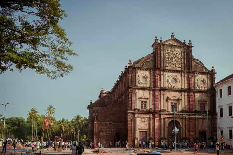 Explora el sur de Goa con un tour turístico de un día completo guiado en coche