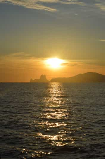 Puesta de Sol Vela costa sur de Ibiza