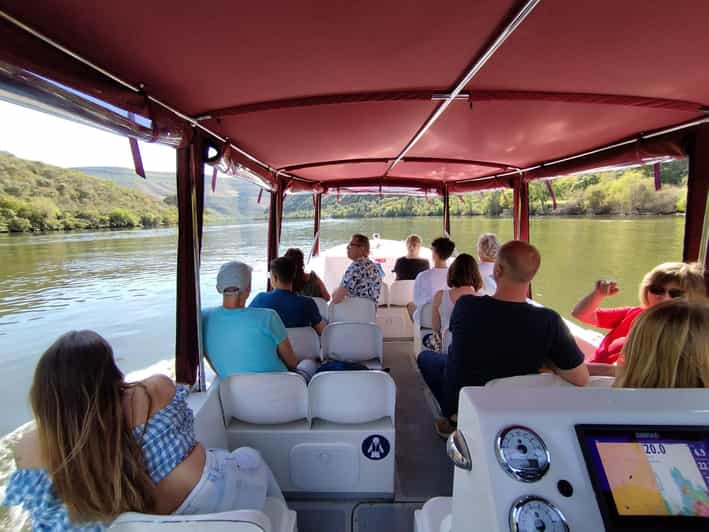 Pinhão: Río Duero 1H Paseo en Barco con Vino de Oporto