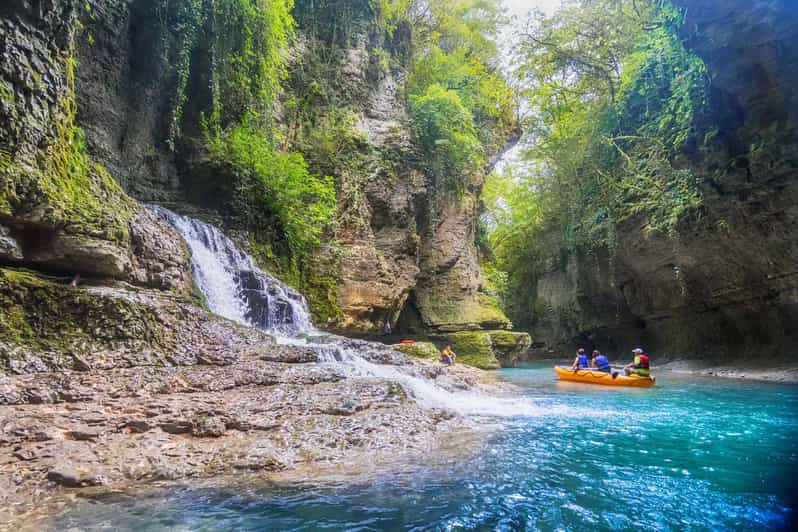 Kutaisi Cueva de Prometeo y Cañón de Martvili Visitas guiadas