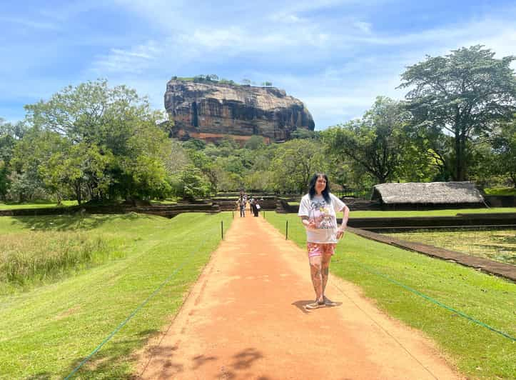 Safari a Sigiriya, Dambulla y Minneriya con servicio de recogida y regreso