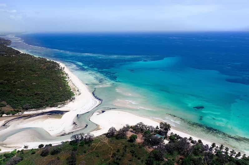 Playa de Diani, Río Kongo: Centro de kitesurf y wingfoil