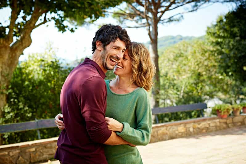 Odisea del Amor en los Alpbach: Romántico vagabundeo por los Alpes