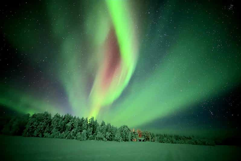 Caza de auroras boreales en Sonkamuotka