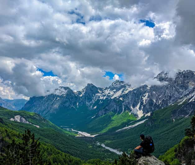 tour de día completo a Theth desde Tirana , Durresi , Shkodra .