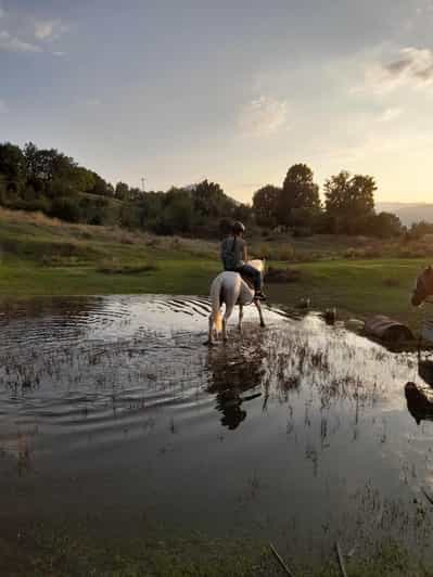 Kastraki: Paseo matinal a caballo por Meteora con visita al monasterio