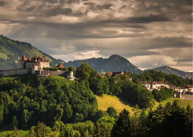 Lucerna:Tour privado en coche- Gruyeres,Vevey,Montreux y Friburgo