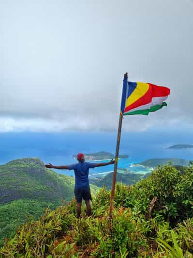 Excursión de aventura épica al punto más alto de las Seychelles