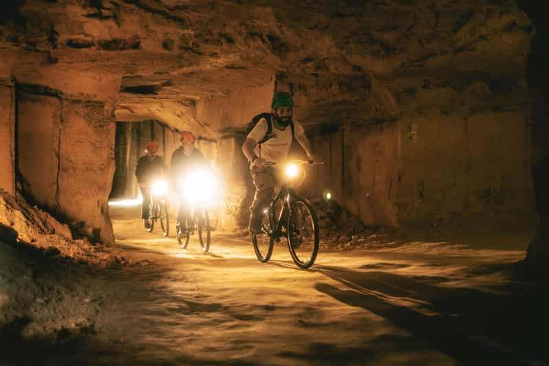 Valkenburg: Excursión subterránea en bicicleta por las cuevas