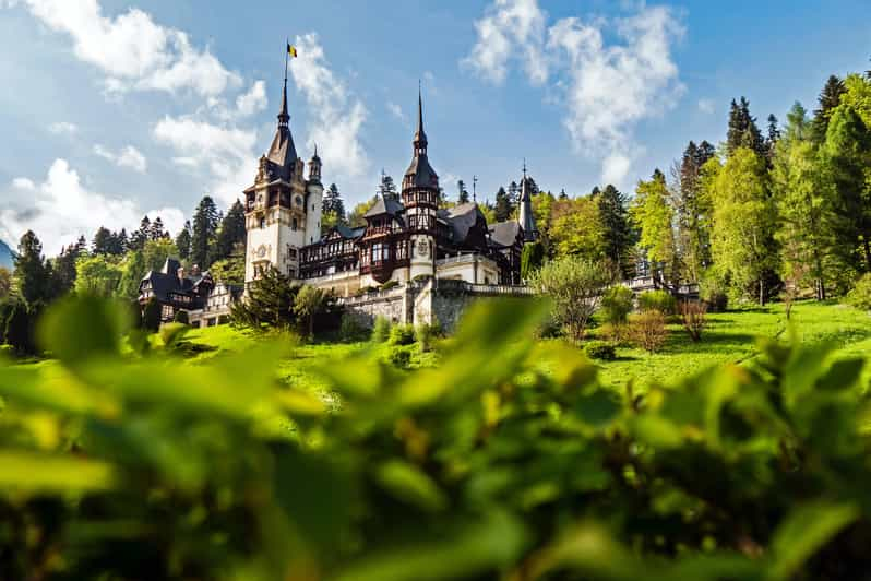 Rumanía Tour Sinaia Brasov Drácula 24/24 traslado al aeropuerto