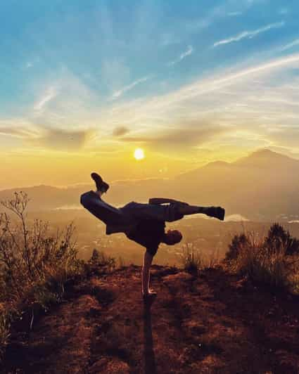 Excursión a M.batur con aguas termales y traslado al hotel, todo incluido