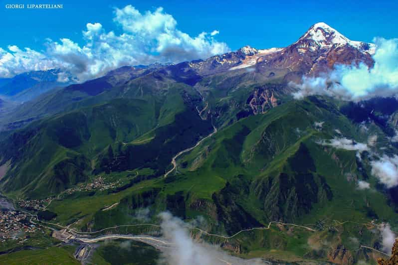 Excursión a Kazbegi