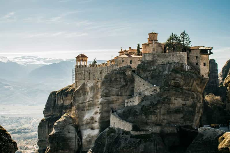 Meteora: Majestuosos Monasterios y Antiguas Cuevas Tour Privado