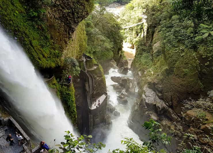 Desde Quito: Excursión a Baños - Incluye Caldero del Diablo y Almuerzo